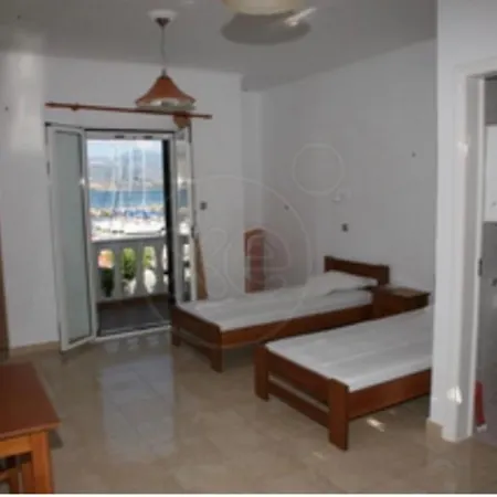 κaryatis Apartment